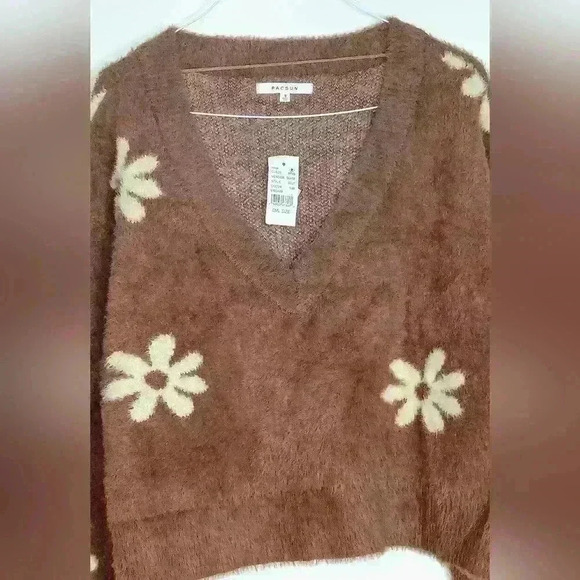 PACSUN BROWN FLOWER SWEATER. - Picture 2 of 5